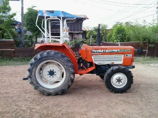 ขายด่วนคูโบต้า ZL 4212 TD-M 4WD 4x4 42แรง เทอร์โบเพาเวอร์สวยๆ เดิมๆ พร้อมใช้ครับ ขายด่วนคูโบต้า ZL 4212 TD-M 4WD 4x4 42แรง เทอร์โบเพาเวอร์สวยๆ เดิมๆ พร้อมใช้ครับ