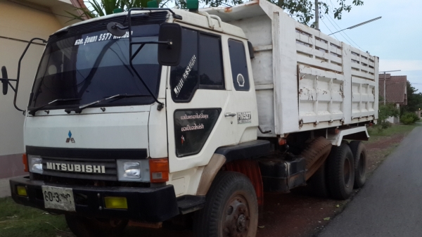 ขายด่วนไอ้หลงเบรคใหญ่สองเพลาดั้ม สภาพเก็บรายละเอียดนิดหน่อยสวยกริบๆราคาโทร0843923995