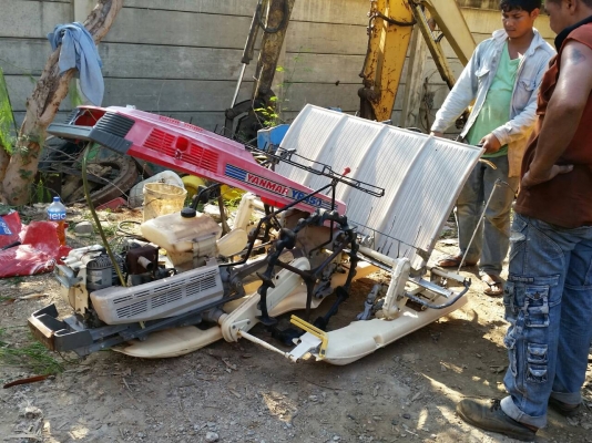 รถดำนา 4แถว yanmar 28,000บาทเท่านั้น เตรียมตัวไปลำปางเจ้าฯ มีvdo การทำงานด้วยเจ้า รถดำนา 4แถว yanmar 28,000บาทเท่านั้น เตรียมตัวไปลำปางเจ้าฯ มีvdo การทำงานด้วยเจ้า