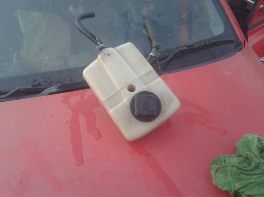 กะปุกพักน้ำ วอลโว้ 500