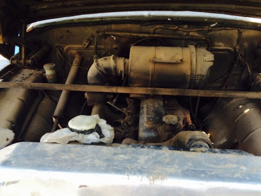 ขายด่วนISUZUหกล้อหน้ายาวหางปลาทะเบียนพร้อมท้ายลาดแล้วราคาเบาๆโทร0843923995