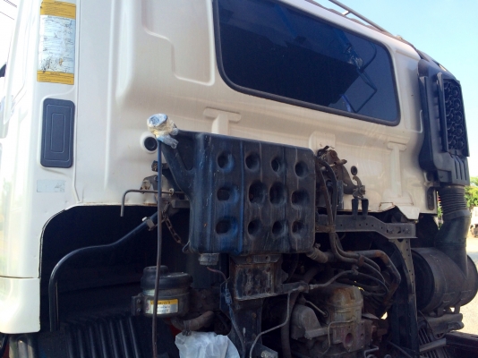 ขายด่วน  รถสิบล้อสองเพลาดั้มพ์  HINO  MEGA  320 ปี 48   พร้อมใช้งาน  เอกสารพร้อม