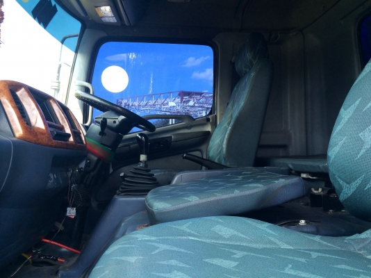 ขายด่วน  รถสิบล้อสองเพลาดั้มพ์  HINO  MEGA  320 ปี 48   พร้อมใช้งาน  เอกสารพร้อม