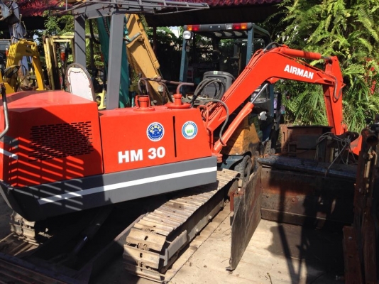 ขายรถขุดเล็ก airman HM30s