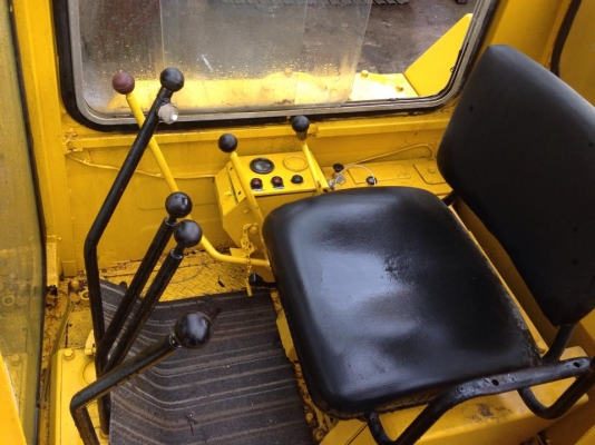 ขายรถขุดเล็ก komatsu pc20 นำเข้าญี่ปุ่น