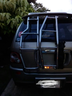 สน๊อคเกิ้ล triton กับบันไดหลัง