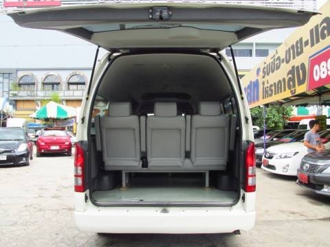 รถตู้ดีเซลล์ เดิมๆ บางๆ ไมล์น้อยๆ ปี 2012 เบาะหนังสามแถว ราคา 879,000 บาท สวย บาง เดิม วิ่งน้อยๆ สวยหยดไฟย้อย สินค้าเค้าคุณภาพจริงๆ  ขายพร้อมเงื่อนใข ดีๆ ฟรีอะหลั่ย และค่าแรง ช่างหลังการขาย โทร 092-272-6669 คุณตันหยงค่ะฝ่ายส่งเสริมการขาย