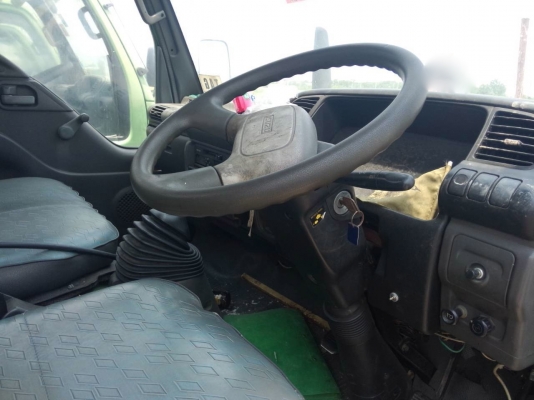 รถอีซูซุ 6 ล้อดั้ม NKR 130 แรงม้า. ปี 48  ( ขาย หัว , คัชซี. )  / มีขาย 50 คัน.      สนใจติดต่อ  081 - 6079515