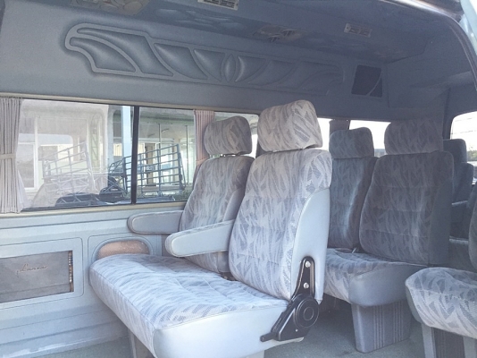 รถตู้หลังคาสูงแท้ พร้อมใช้งาน รถบ้านไม่ใช่รถวิ่งรับจ้าง