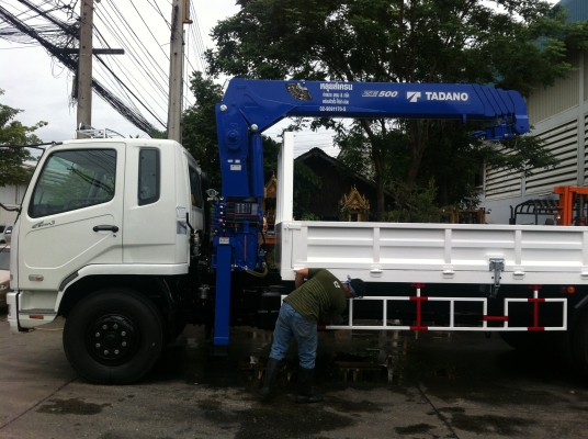 ขายรถบรรทุก 6 ล้อ ติดเครน ฟูโซ่