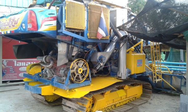 ขายรถเกี่ยวเกษตรพัฒนา รุ่นไอ้หนุ่มไวไฟ สภาพพร้อมใชั ตัวเดิน 12 ht เครื่่อง isuzu 6hh1 210 เทอร์โบ ขายรถเกี่ยวเกษตรพัฒนา รุ่นไอ้หนุ่มไวไฟ สภาพพร้อมใชั ตัวเดิน 12 ht เครื่่อง isuzu 6hh1 210 เทอร์โบ