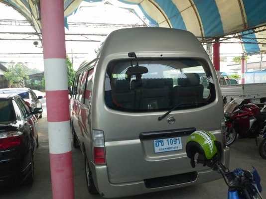 ขายรถตู้NISSAN หลังคาสูง ปี48 เครื่อง3.0 เบาะ4แถว เครื่องดี แคชซีสวย สภาพพร้อมใช้งาน เอกสารพร้อมโอน สนใจโทร 090-8588220คุณนะ 093-3258446คุณบิว ID:narong498 หรือเข้าดูสินค้าได้ที่ www.truck.in.th/498 หรือเพจFacebook ณรงค์ ซื้อขายรถมือสอง (เว็บไซต์ส่วนตัว)