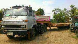 ขายรถสิบล้อหัวลาก NISSAN UD CW41  265แรงม้า พร้อมหางโรเบส3เพลา รถพร้อมใช้งาน
