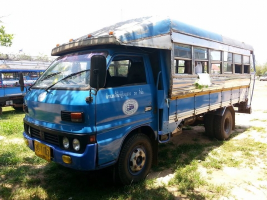 ขายรถโดยสาร ISUZU TL110แรง เครื่องดี แคชซีสวย หลังคากระจกสวยพร้อมใช้งาน เอกสารพร้อมโอน สนใจโทร 090-8588220คุณนะ 093-3258446คุณบิว ID:narong498 หรือเข้าดูสินค้าได้ที่ www.truck.in.th/498 หรือเพจFacebook ณรงค์ ซื้อขายรถมือสอง (เว็บไซต์ส่วนตัว)