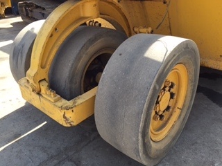 ขายด่วนรถบดล้อยาง7ล้อWATANABE WP15WE เก่าญี่ปุ่น ตรวจเช็คพร้อมใช้ เอกสารแจ้งจำหน่ายนำไปจดทะเบียนได้