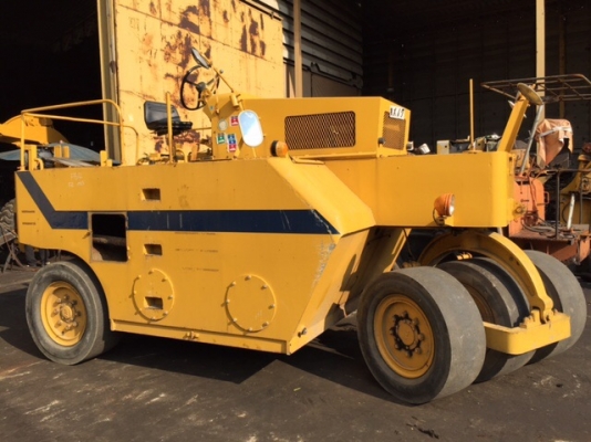 ขายด่วนรถบดล้อยาง7ล้อWATANABE WP15WE เก่าญี่ปุ่น ตรวจเช็คพร้อมใช้ เอกสารแจ้งจำหน่ายนำไปจดทะเบียนได้