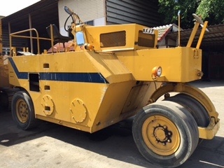 ขายด่วนรถบดล้อยาง7ล้อWATANABE WP15WE เก่าญี่ปุ่น ตรวจเช็คพร้อมใช้ เอกสารแจ้งจำหน่ายนำไปจดทะเบียนได้