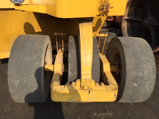 ขายด่วนรถบดล้อยาง7ล้อWATANABE WP15WE เก่าญี่ปุ่น ตรวจเช็คพร้อมใช้ เอกสารแจ้งจำหน่ายนำไปจดทะเบียนได้