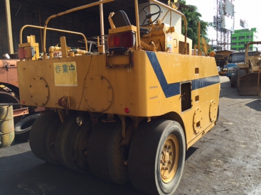 ขายด่วนรถบดล้อยาง7ล้อWATANABE WP15WE เก่าญี่ปุ่น ตรวจเช็คพร้อมใช้ เอกสารแจ้งจำหน่ายนำไปจดทะเบียนได้