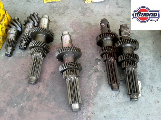 ของเก่าหน้าใหม่ คุณภาพดีเยี่่ยม...ลูกค้าท่านใดสนใจสินค้าชิ้นไหน สอบถามได้นะครับ