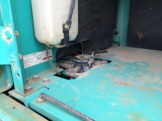 Kobelco SK200-8 YN11 ถึงไทยแล้ว ใบแทร็ค 700 mm สวย ๆ ขายถูกครับ