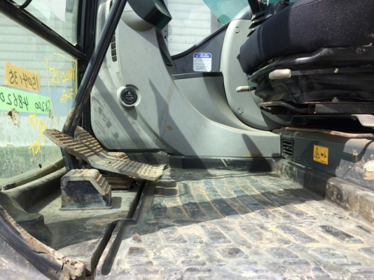 Kobelco SK200-8 YN11 ถึงไทยแล้ว ใบแทร็ค 700 mm สวย ๆ ขายถูกครับ