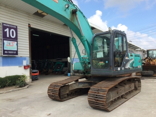 Kobelco SK200-8 YN11 ถึงไทยแล้ว ใบแทร็ค 700 mm สวย ๆ ขายถูกครับ