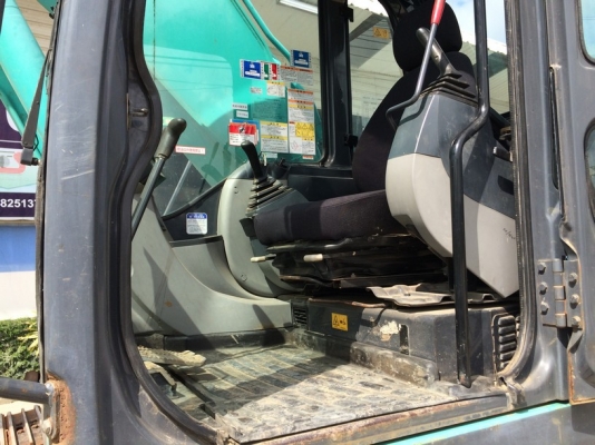 Kobelco SK200-8 YN11 ถึงไทยแล้ว ใบแทร็ค 700 mm สวย ๆ ขายถูกครับ