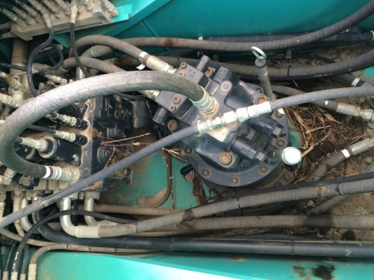 Kobelco SK200-8 YN11 ถึงไทยแล้ว ใบแทร็ค 700 mm สวย ๆ ขายถูกครับ