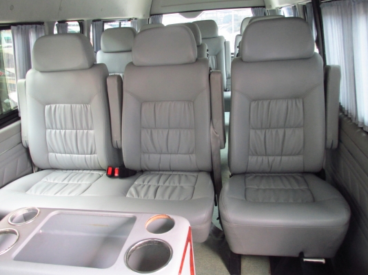 ขายD4D ปี2012 รถสวยใช้งานมาน้อย สนใจโทร 0877758887