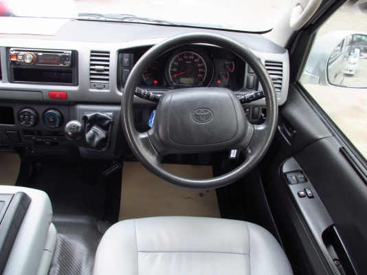 ขายD4D ปี2012 รถสวยใช้งานมาน้อย สนใจโทร 0877758887