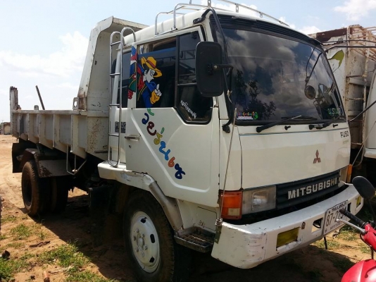 ขายดั้มMITSUBISHI 5คิว เครื่อง195แรง พ.เพาเวอร์ เบรกทิฟฟี่ เครื่อง6D16 เฟืองท้ายใหญ่ สภาพพร้อมใช้งาน เอกสารพร้อมโอน สนใจโทร 090-8588220คุณนะ 093-3258446คุณบิว ID:narong498 หรือเข้าดูสินค้าได้ที่ www.truck.in.th/498 หรือเพจFacebook ณรงค์ ซื้อขายรถมือสอง (เ