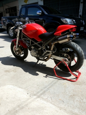 ขายคับ ducati m400 อินวอย สรรพสามิต รถปี2003 ดิสหน้าคู่ จ่ายน้ำมันด้วยระบบหัวฉีด สีเลี่ยมกริ๊บ เครื่องจบคับ เปิดราคา 85000 สนใจต่อรองได้คับ 0903120561 Line:nooksh. อยู่ฉะเชิงเทราคับ.