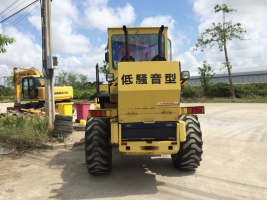 Komatsu WA100-1-33107 ถึงไทยแล้วครับ สวยกริ๊ป นำเข้าตรงจากญี่ปุ่น