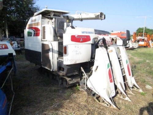 รถเกี่ยวข้าวนั่งขับ    MITSUBISHI   VS38 รหัสสินค้า : 80802218  หรือเพิ่มเติมไดที่ www.nihonmono.com