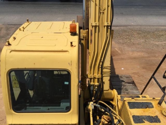 ขายรถแบคโฮ KOMATSU PC180-6 ปี2003 ทำงาน 5XXX ชม สภาพสวยพร้อมใช้ นำเข้าจากญี่ปุ่น มีVDOการทำงานครับ ขายรถแบคโฮ KOMATSU PC180-6 ปี2003 ทำงาน 5XXX ชม สภาพสวยพร้อมใช้ นำเข้าจากญี่ปุ่น มีVDOการทำงานครับ