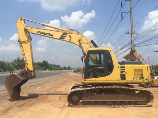 ขายรถแบคโฮ KOMATSU PC180-6 ปี2003 ทำงาน 5XXX ชม สภาพสวยพร้อมใช้ นำเข้าจากญี่ปุ่น มีVDOการทำงานครับ