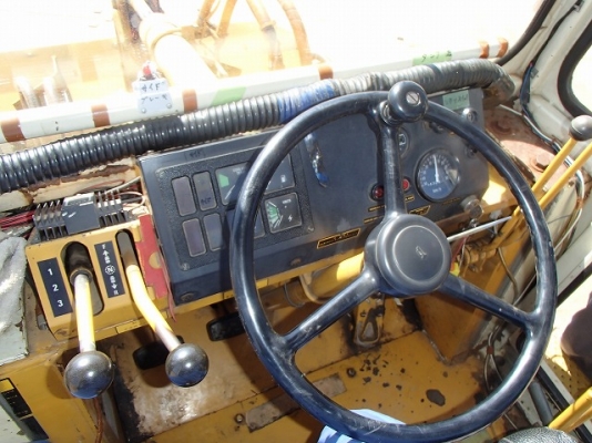 ขาย รถตัก KOMATSU 510 กรองเดี่ยว ซีเรียลสูง นำเข้าจากญี่ปุ่น 090-986-2521 อ๊อบ ขาย รถตัก KOMATSU 510 กรองเดี่ยว ซีเรียลสูง นำเข้าจากญี่ปุ่น 090-986-2521 อ๊อบ