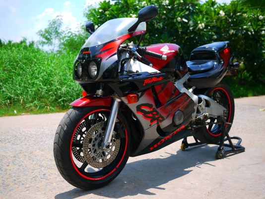 ขาย Cbr92 ตัวคาร์บูไฟฟ้า รถเดิม พร้อมทะเบียนแท้เลขทะเบียนสวย 123 นักสะสมไม่ควรพลาดตัวจริงสวยกว่าในรูป เครื่องดีมากกกกกกก