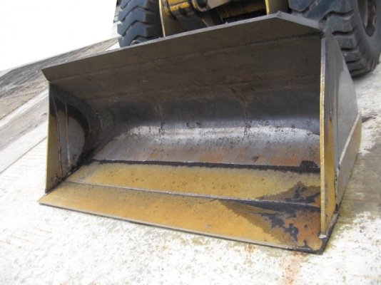 รถขุด Komatsu 510 #15137 สต็อกเราที่ญี่ปุ่น สนใจโทร. 080-6565422 (หนิง)