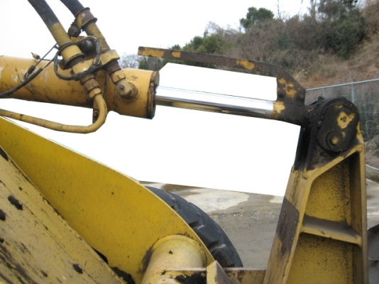 รถขุด Komatsu 510 #15137 สต็อกเราที่ญี่ปุ่น สนใจโทร. 080-6565422 (หนิง)