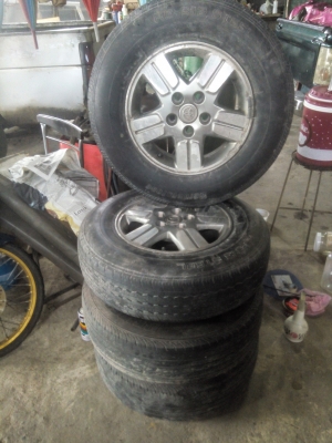 ขายล้อแม็ก วีโก้ พร้อมยาง ถูก