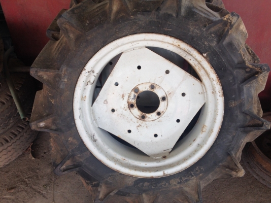 ขอบคุณเสี่ยสมพรครับขายรถไถคูโบต้าL3001 30เเรง พร้อมขลุบตีดิน อุปกรณ์ครบ สวยๆ พร้อมใช้งาน ขอบคุณเสี่ยสมพรครับขายรถไถคูโบต้าL3001 30เเรง พร้อมขลุบตีดิน อุปกรณ์ครบ สวยๆ พร้อมใช้งาน