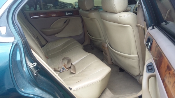 rover ขาย50000 บาท ต้องซ่อมนิดหน่อย rover ขาย50000 บาท ต้องซ่อมนิดหน่อย