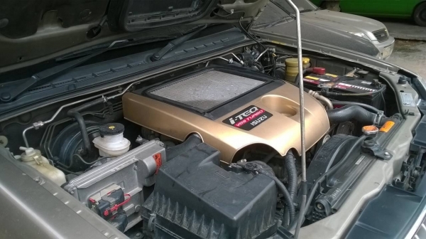 ขาย ISUZU MU7 3.0 VGS turbo เกียร์ออโต้ เบาะหนัง กระจกไฟฟ้า รถสวยเดิมๆ แอร์เย็น ทะเบียนพร้อมโอนครับ