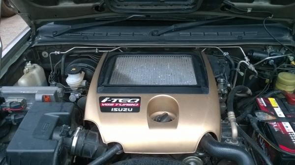 ขาย ISUZU MU7 3.0 VGS turbo เกียร์ออโต้ เบาะหนัง กระจกไฟฟ้า รถสวยเดิมๆ แอร์เย็น ทะเบียนพร้อมโอนครับ