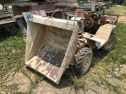 รถดั้มเปอร์ สภาพพร้อมใช้งาน