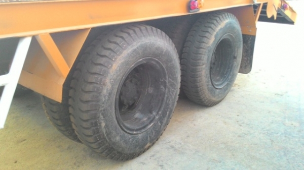 แสงฟ้าเต้นรถ///ขายรถ10ล้อ2เพลา UD-CW41 พร้อมเทอนเล่อต่อใหม่ เครื่อง265แรง แสงฟ้าเต้นรถ///ขายรถ10ล้อ2เพลา UD-CW41 พร้อมเทอนเล่อต่อใหม่ เครื่อง265แรง