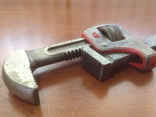 ขายประแจขันท่อ Vintage U.S.A. 18" ขายประแจขันท่อ Vintage U.S.A. 18"