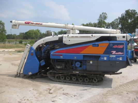 รถเกี่ยวข้าว อิซิกิ 45แรงม้า เช็คระบบพร้อมใช้งาน